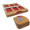 Tous dans des hachoirs un en bois avec la diverse taille de 6 tapis flexibles de coupe
